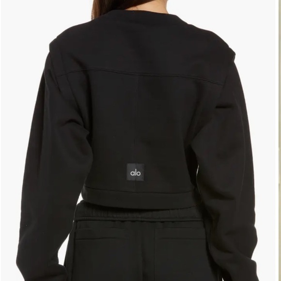 ALO Fresh Cropped Cover Up Sweatshirt - Picture 4 of 12